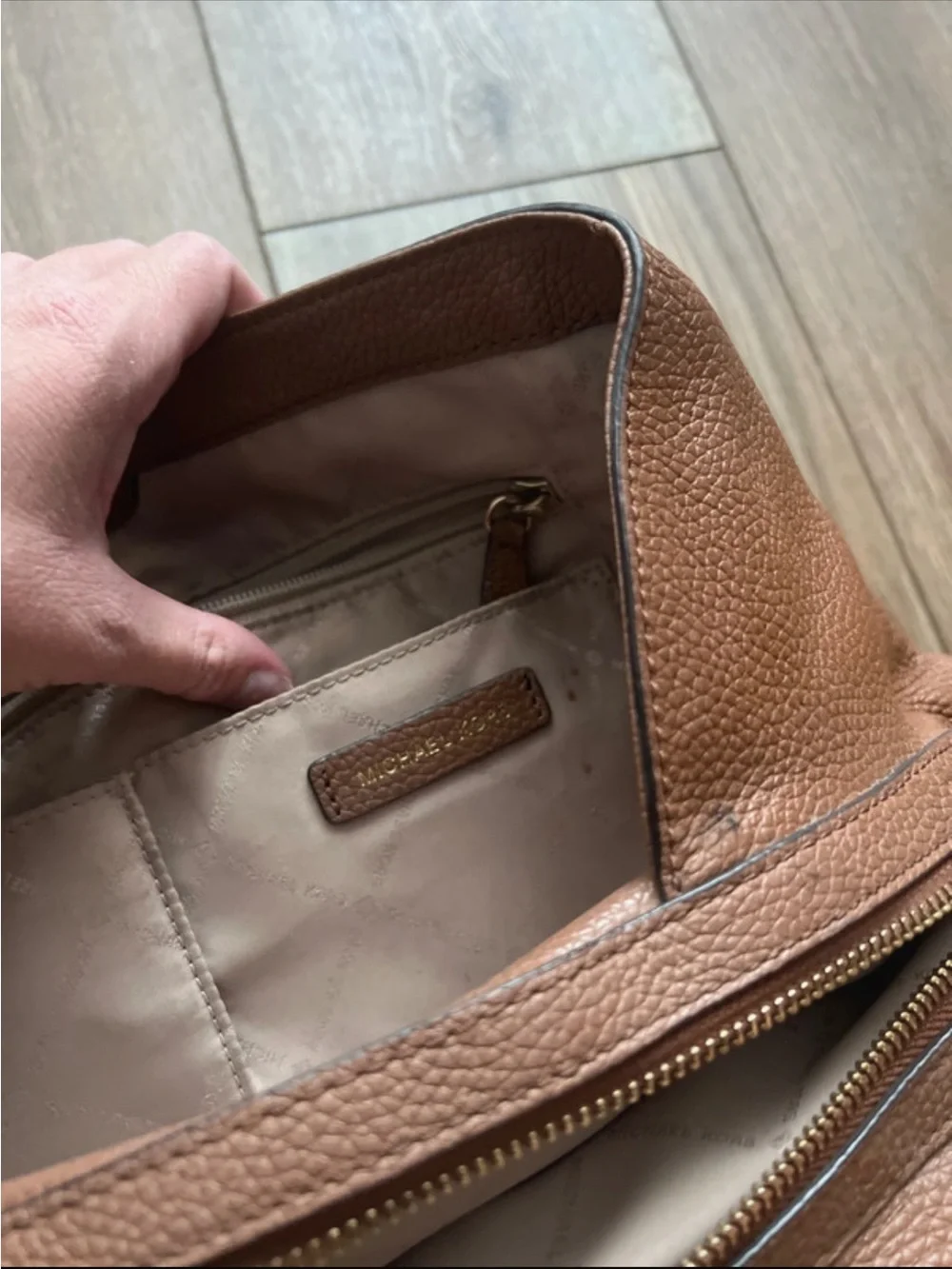 Micheal Kors Raven Pebbled Leather Large Shoulder Bag
